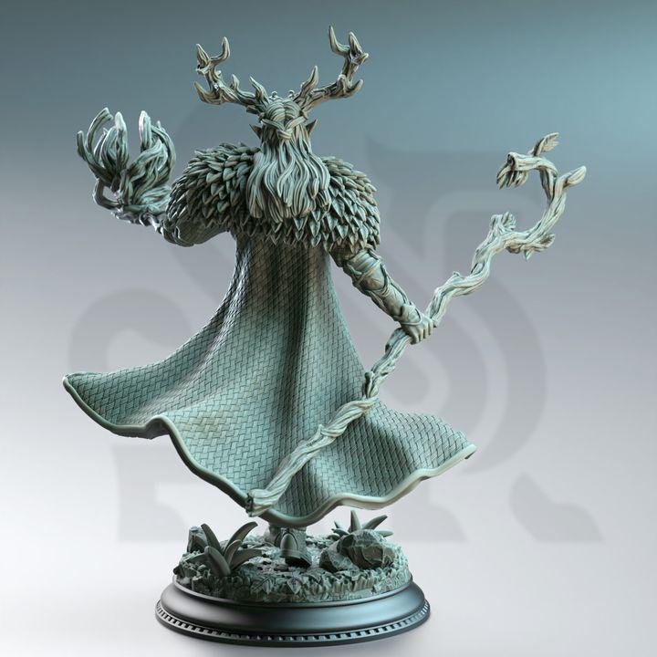 Pontifax the Emerald Eyed Elf Lord Miniature - Feywild Court Mage