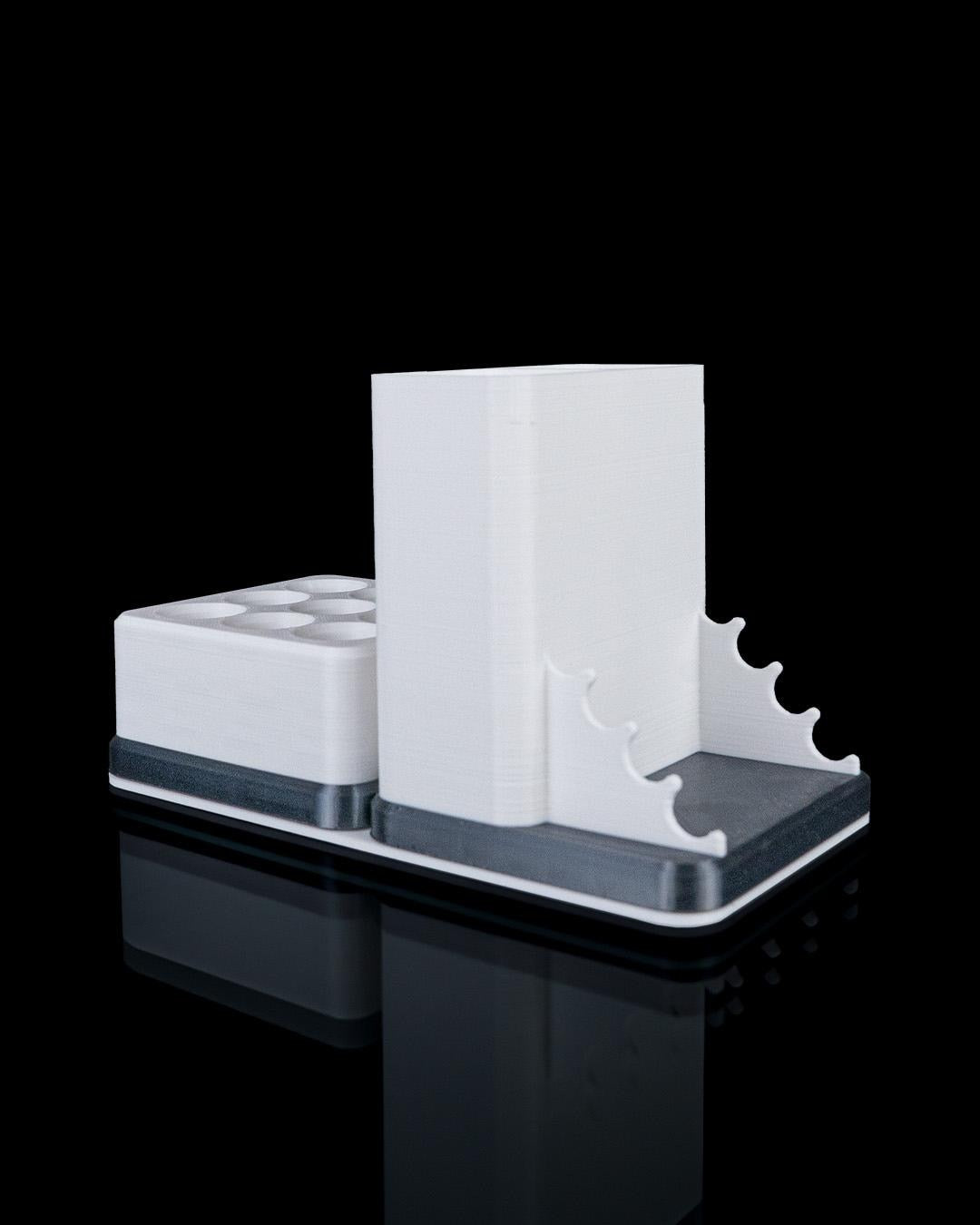 Painter's Desk Organizer – Brush & Marker Holder