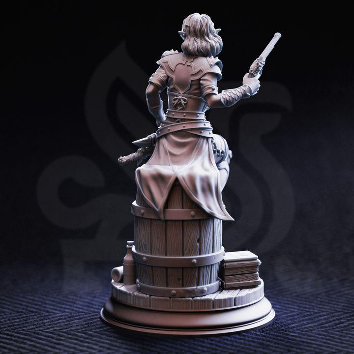 Priscilia “Stix” Artificed Rogue Miniature