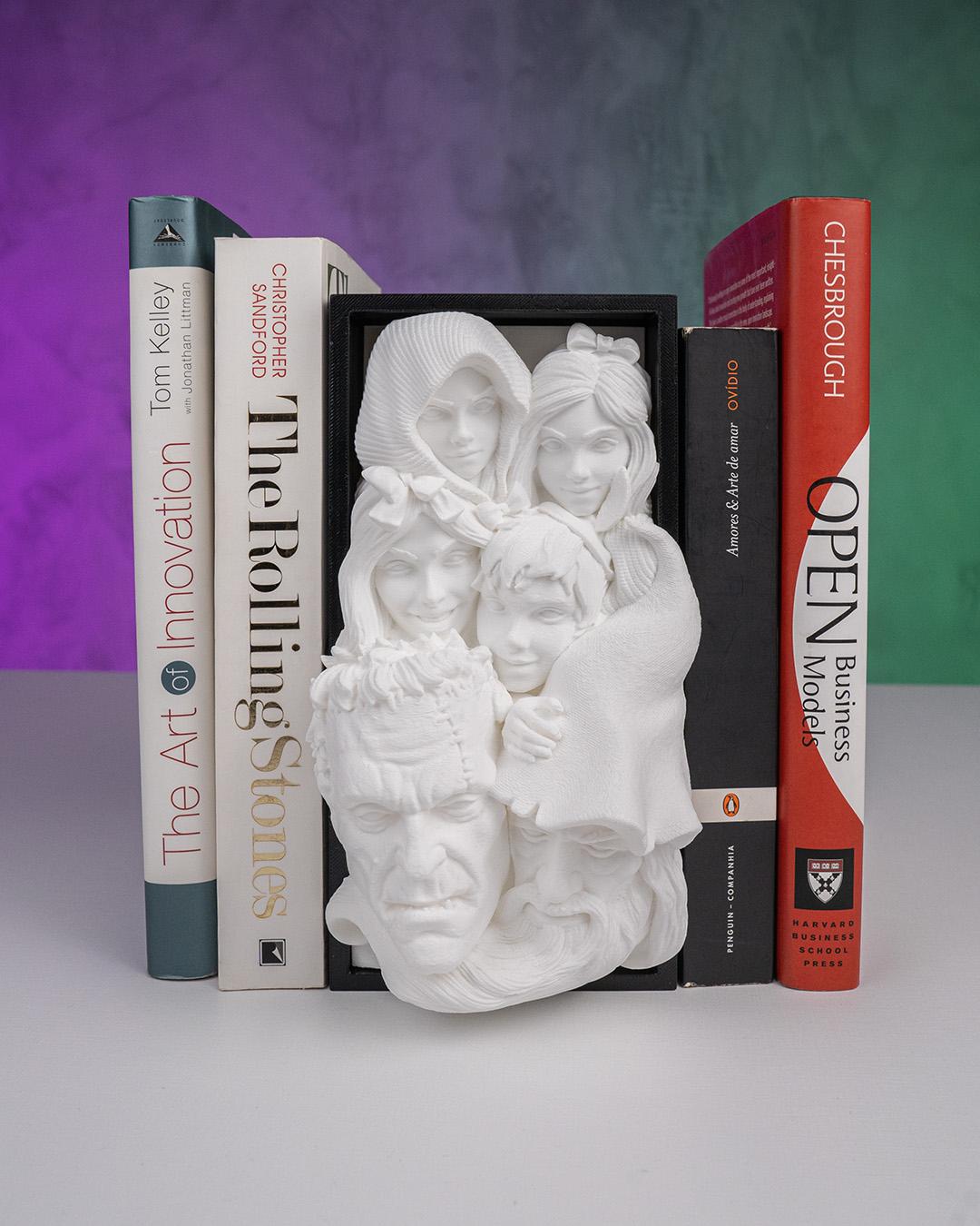 Fantasy Book Nook – Miniature Bookshelf Insert Diorama