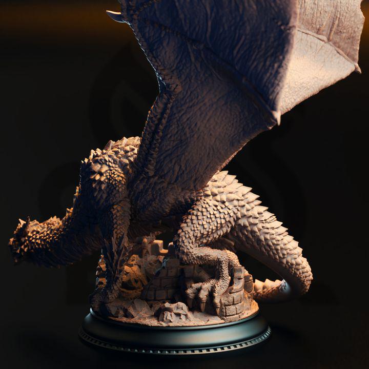 Silver Dragon Miniature: Azmordion, 75mm Base - D&D, Pathfinder