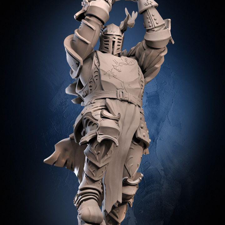 Royal Crusher Dark Knight Miniature (64mm/118mm)