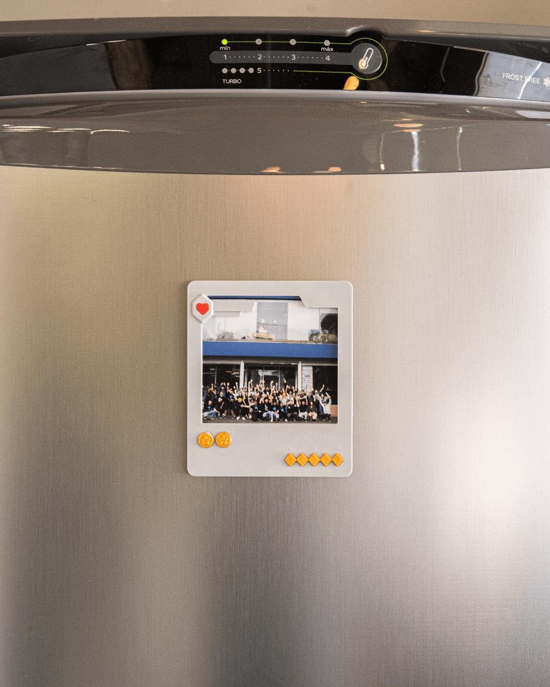 Retro gaming card photo frame, magnetic desk decor, photo 2