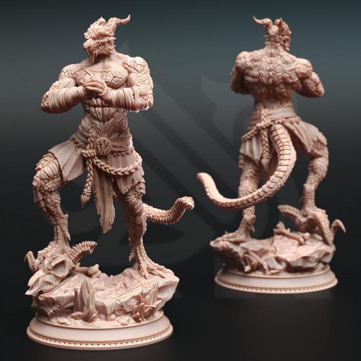 Dragonborn Pugilist Miniature (32mm/75mm) – DM Stash Model
