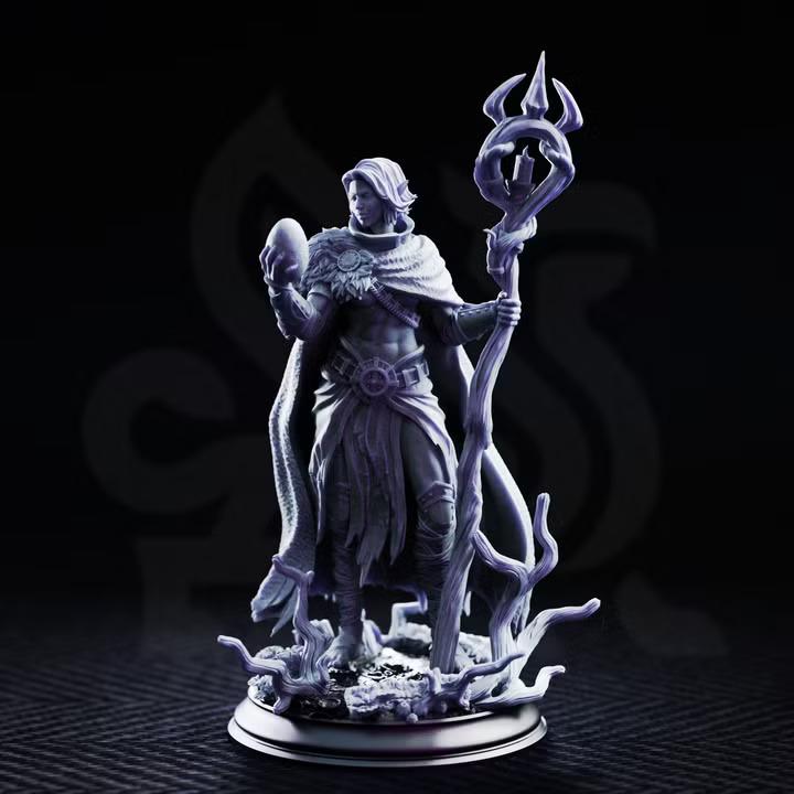 Saratha drow sorceress miniature, detail view